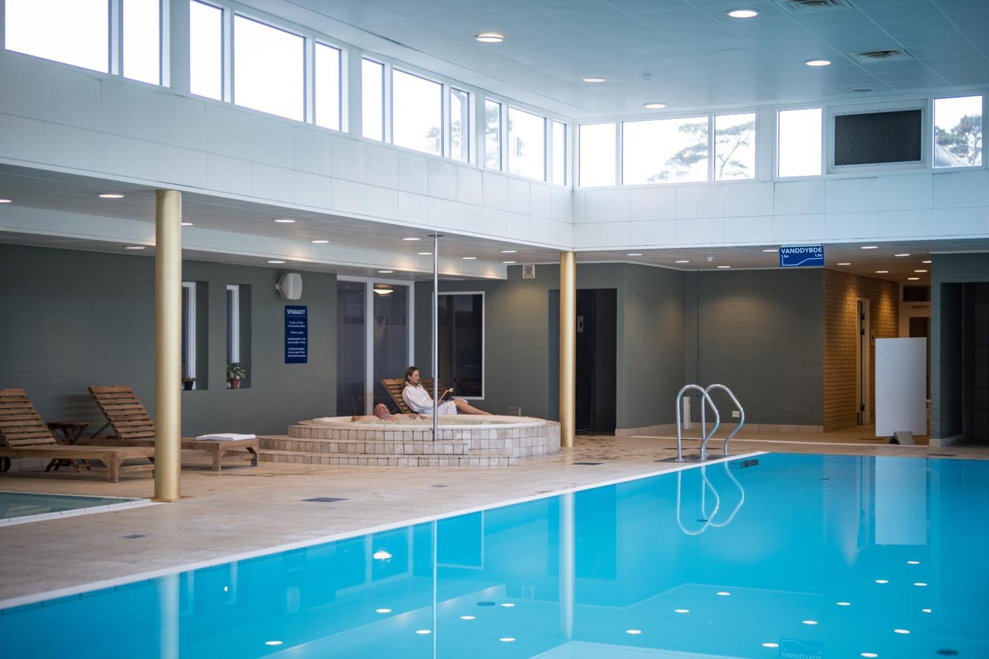Marina Hotel 3*